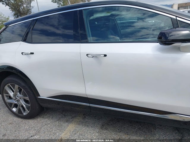 Продажа на аукционе авто 2025 Cadillac Optiq Luxury 1 Awd, vin: 3GYK3BMR8SS189992, номер лота: 44949076