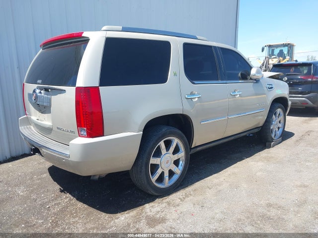 44949077 :رقم المزاد ، 1GYS3EEJ6DR176805 vin ، 2013 Cadillac Escalade Hybrid Standard مزاد بيع