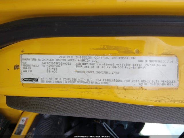 44949092 :رقم المزاد ، 3ALACXDT9FDGA9082 vin ، 2015 Freightliner M2 106 Medium Duty مزاد بيع