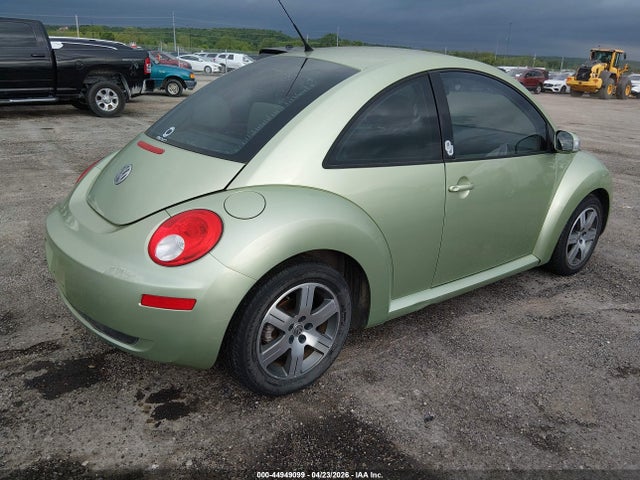 Aukcja sprzedaży 2006 Volkswagen New Beetle 2.5, vin: 3VWPW31C36M411855, numer aukcji: 44949099