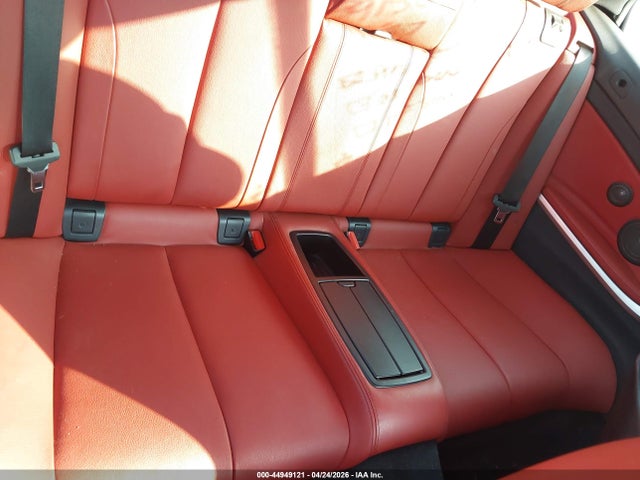 44949121 :رقم المزاد ، WBA3T3C58F5A40433 vin ، 2015 Bmw 435i مزاد بيع