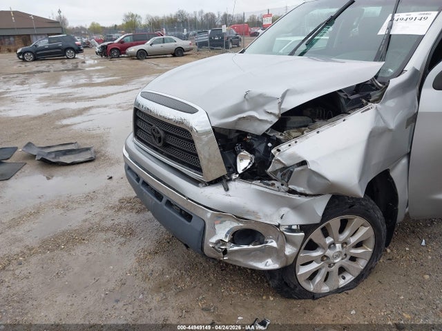 44949149 :رقم المزاد ، 5TFBV54108X049986 vin ، 2008 Toyota Tundra Base 5.7l V8 مزاد بيع