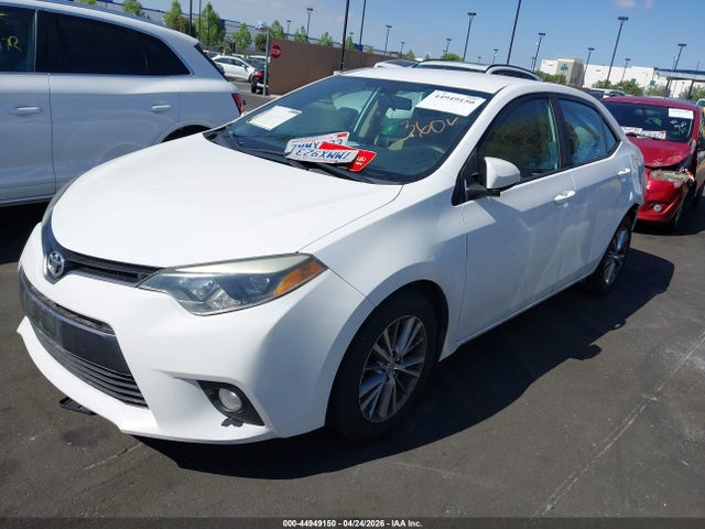 Toyota Corolla Le Plus 2015 5YFBURHE7FP352444 Image 2