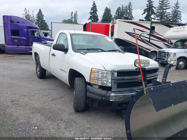 Auction sale of the 2008 Chevrolet Silverado 2500hd Work Truck, vin: 1GCHK24K48E118555, lot number: 44949171