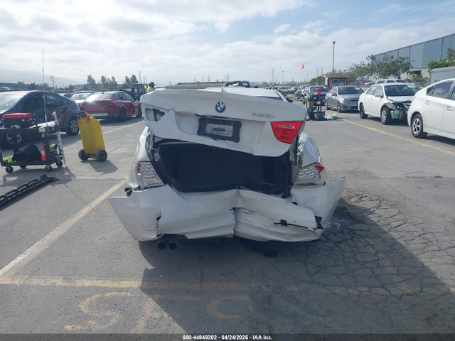 44949202 :رقم المزاد ، WBAPH7G55ANM52884 vin ، 2010 Bmw 328i مزاد بيع
