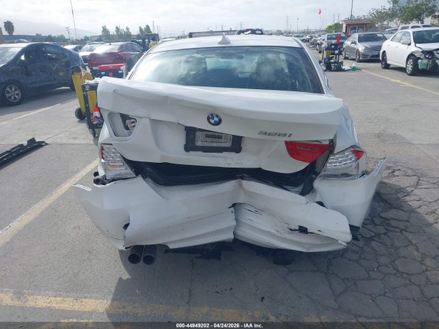 44949202 :رقم المزاد ، WBAPH7G55ANM52884 vin ، 2010 Bmw 328i مزاد بيع