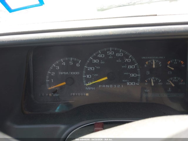 Продажа на аукционе авто 1999 Chevrolet K2500, vin: 1GCGK23R7XF097543, номер лота: 44949208