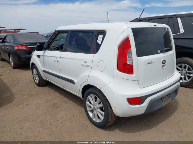 Продаж на аукціоні авто 2013 Kia Soul +, vin: KNDJT2A61D7530517, номер лоту: 44949213