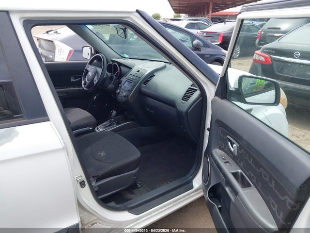 Продаж на аукціоні авто 2013 Kia Soul +, vin: KNDJT2A61D7530517, номер лоту: 44949213