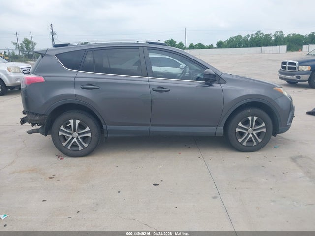 Toyota RAV4 LE 2017 JTMZFREV5HJ109347 Image 13