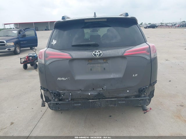 Toyota RAV4 LE 2017 JTMZFREV5HJ109347 Image 16