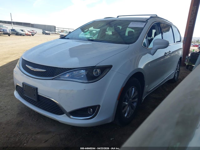 Продаж на аукціоні авто 2018 Chrysler Pacifica Touring L, vin: 2C4RC1BGXJR144046, номер лоту: 44949244