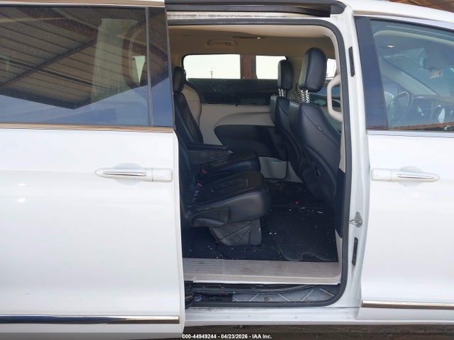 Продаж на аукціоні авто 2018 Chrysler Pacifica Touring L, vin: 2C4RC1BGXJR144046, номер лоту: 44949244