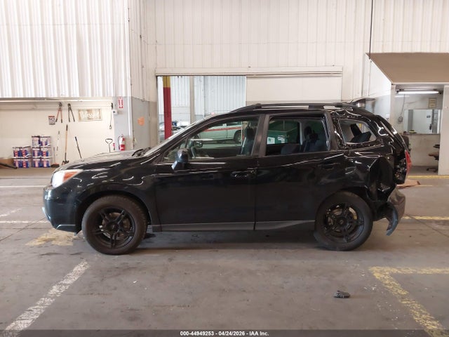 44949253 :رقم المزاد ، JF2SJADC8FG567560 vin ، 2015 Subaru Forester 2.5i Premium مزاد بيع