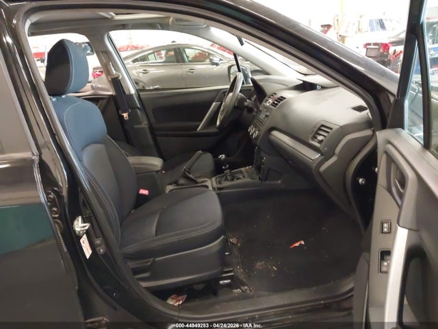 44949253 :رقم المزاد ، JF2SJADC8FG567560 vin ، 2015 Subaru Forester 2.5i Premium مزاد بيع