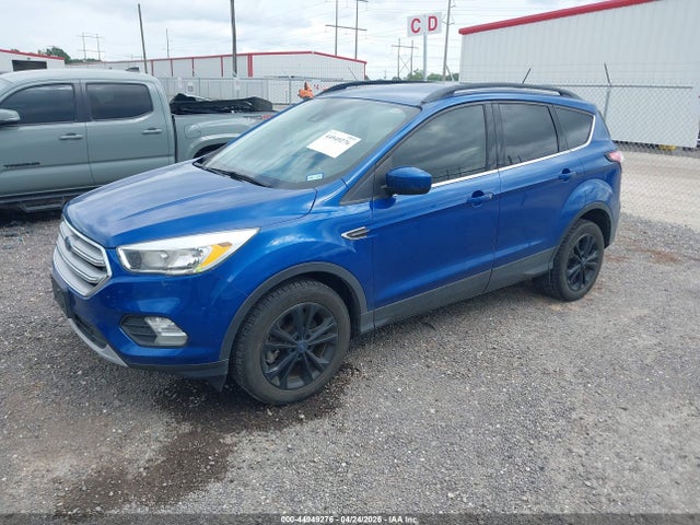 Продажа на аукционе авто 2018 Ford Escape Se, vin: 1FMCU9GDXJUA85370, номер лота: 44949276