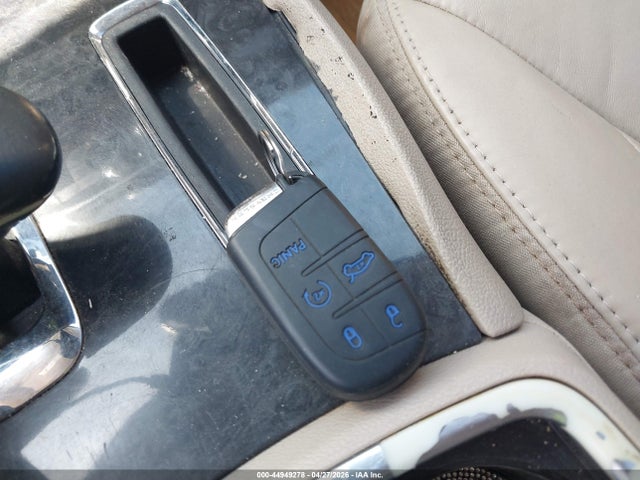 Продажа на аукционе авто 2012 Chrysler 300 Limited, vin: 2C3CCACG2CH182193, номер лота: 44949278