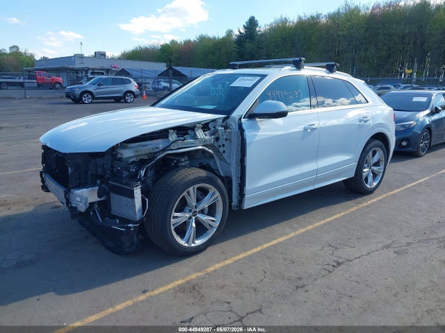 Продаж на аукціоні авто 2023 Audi Q8 Premium 55 Tfsi Quattro Tiptronic, vin: WA1AVBF13PD021701, номер лоту: 44949287
