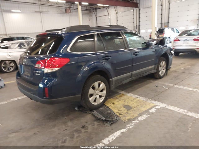 2011 Subaru Outback 2.5i Premium მანქანა იყიდება აუქციონზე, vin: 4S4BRBCC6B3421010, აუქციონის ნომერი: 44949334