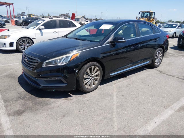 Hyundai Sonata Sport 2017 5NPE34AF6HH508981 Image 2
