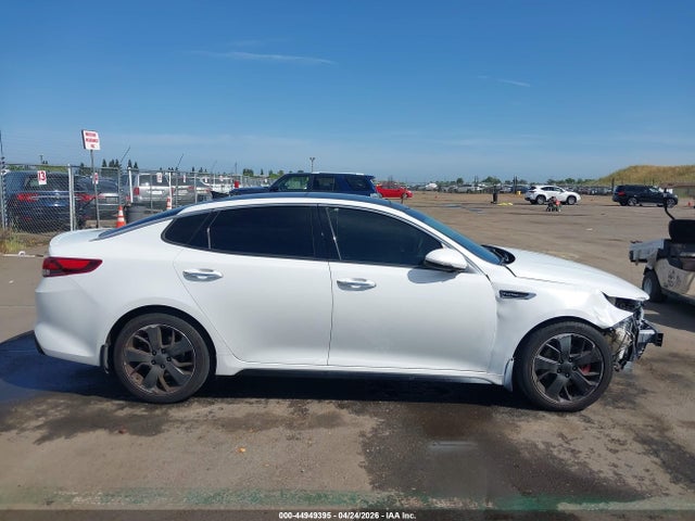 5XXGW4L21JG225237 KIA Optima Sx Turbo