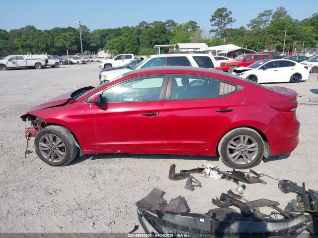 2017 Hyundai Elantra Se მანქანა იყიდება აუქციონზე, vin: KMHD84LF2HU137488, აუქციონის ნომერი: 44949400