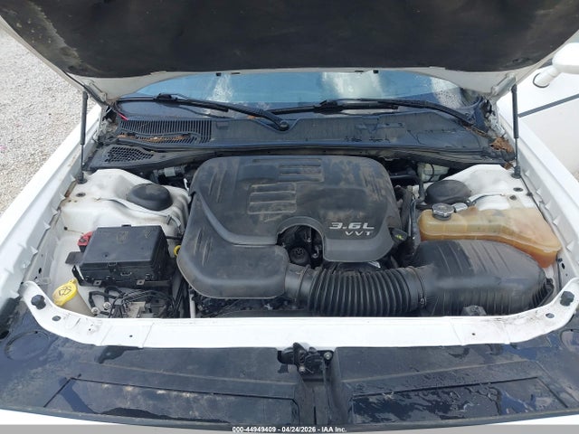 2C3CDZBG0FH924401 Dodge Challenger Sxt Plus