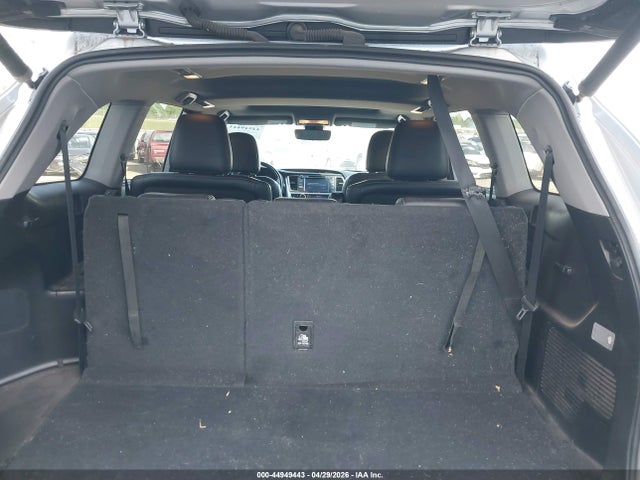 2018 Toyota Highlander Se მანქანა იყიდება აუქციონზე, vin: 5TDKZRFH8JS534233, აუქციონის ნომერი: 44949443