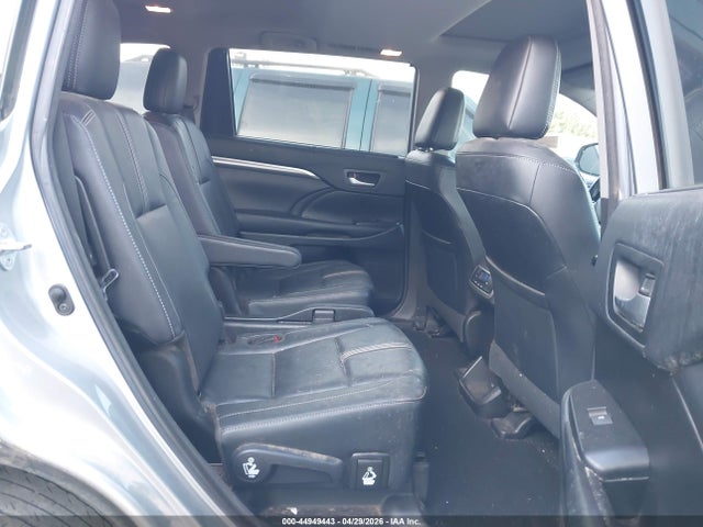 2018 Toyota Highlander Se მანქანა იყიდება აუქციონზე, vin: 5TDKZRFH8JS534233, აუქციონის ნომერი: 44949443