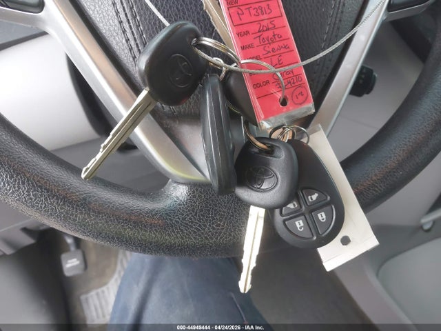 Toyota Sienna Le 8 Passenger 2015 5TDKK3DC2FS544210 Image 11