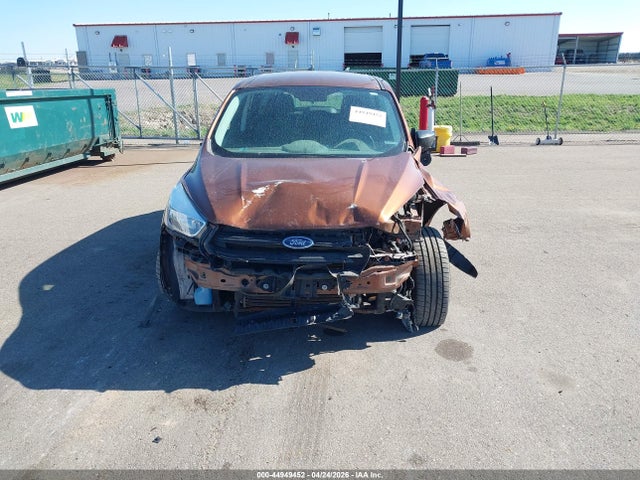 44949452 :رقم المزاد ، 1FMCU0F77HUA50593 vin ، 2017 Ford Escape S مزاد بيع