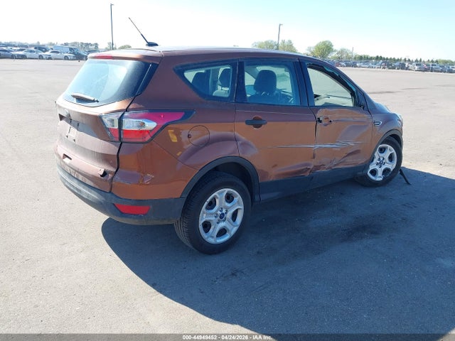 44949452 :رقم المزاد ، 1FMCU0F77HUA50593 vin ، 2017 Ford Escape S مزاد بيع