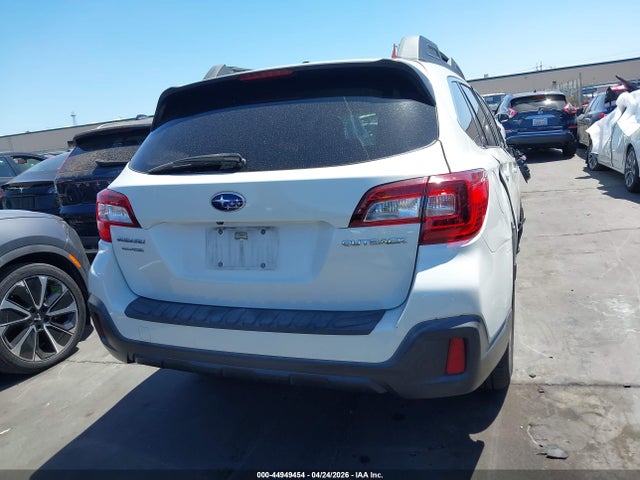 4S4BSABC6K3384119 Subaru Outback 2.5i