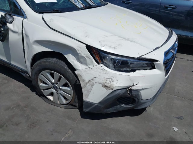 4S4BSABC6K3384119 Subaru Outback 2.5i