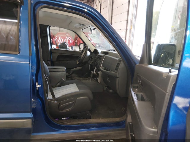 44949455 :رقم المزاد ، 1J4PN2GKXAW109559 vin ، 2010 Jeep Liberty Sport مزاد بيع