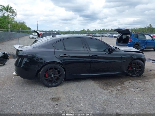 Продажа на аукционе авто 2020 Alfa Romeo Giulia Ti Rwd, vin: ZARFAMBN8L7630163, номер лота: 44949456