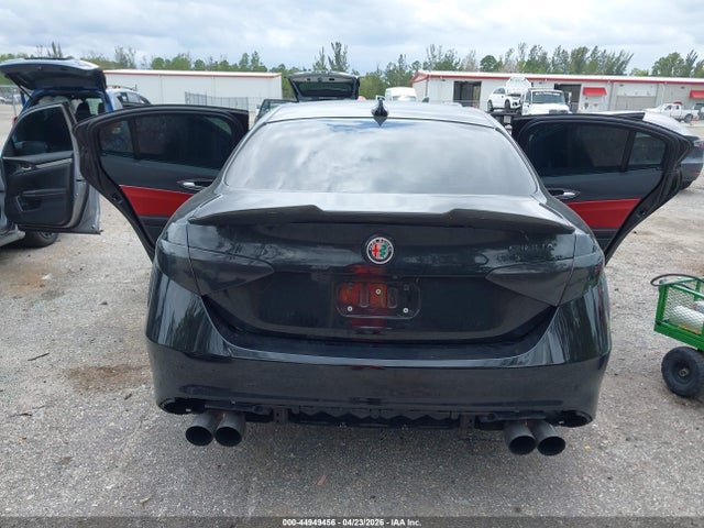 Продажа на аукционе авто 2020 Alfa Romeo Giulia Ti Rwd, vin: ZARFAMBN8L7630163, номер лота: 44949456