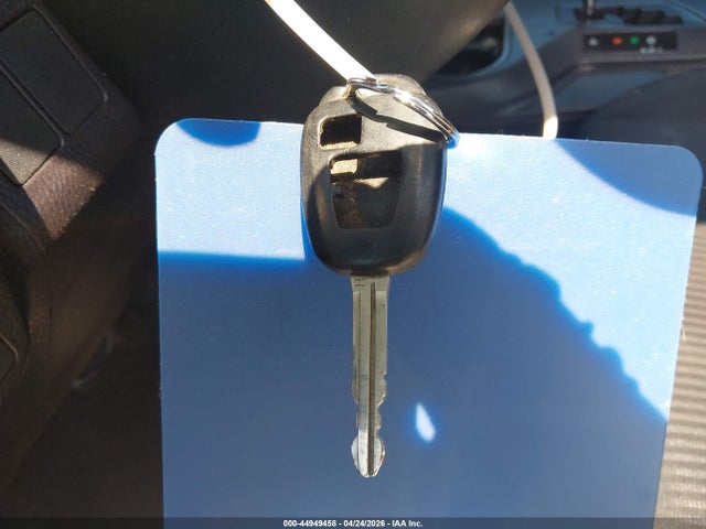 Toyota RAV4 LE 2018 2T3ZFREV4JW465537 Image 11