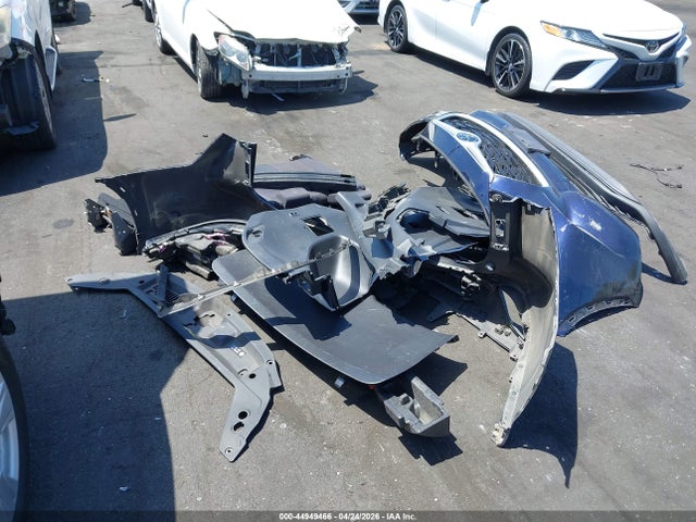 5TDCZRAH5LS017440 Toyota Highlander L