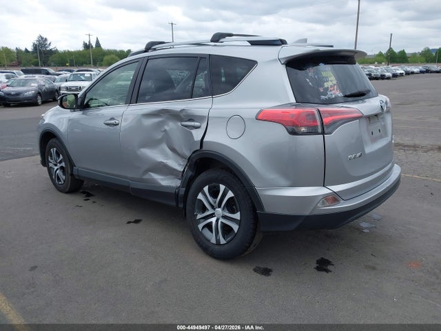 JTMBFREV0JJ206253 Toyota RAV4 LE