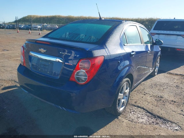 1G1JE5SB3E4212739 Chevrolet Sonic Ltz Auto