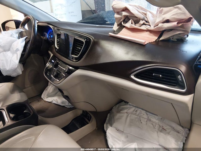 Aukcja sprzedaży 2017 Chrysler Pacifica Touring-l, vin: 2C4RC1BG4HR530150, numer aukcji: 44949517