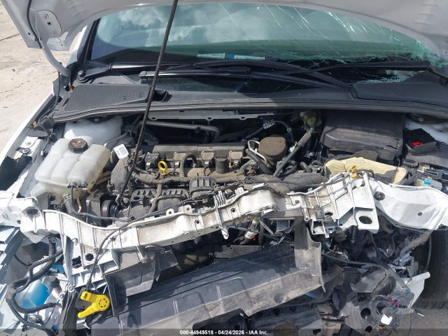 Продажа на аукционе авто 2016 Ford Focus Se, vin: 1FADP3F27GL310152, номер лота: 44949518