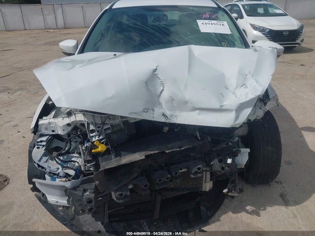 Продажа на аукционе авто 2016 Ford Focus Se, vin: 1FADP3F27GL310152, номер лота: 44949518