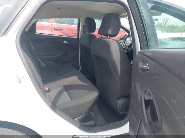 Продажа на аукционе авто 2016 Ford Focus Se, vin: 1FADP3F27GL310152, номер лота: 44949518