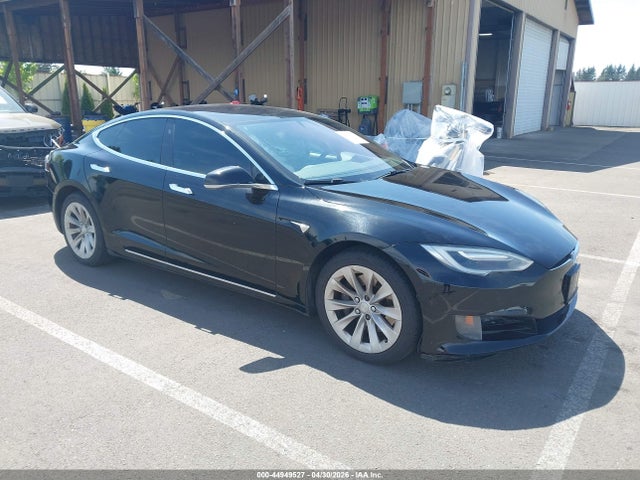 Продажа на аукционе авто 2017 Tesla Model S 60/75, vin: 5YJSA1E12HF201179, номер лота: 44949527