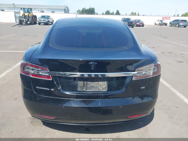 Продажа на аукционе авто 2017 Tesla Model S 60/75, vin: 5YJSA1E12HF201179, номер лота: 44949527
