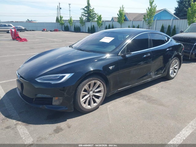 Продажа на аукционе авто 2017 Tesla Model S 60/75, vin: 5YJSA1E12HF201179, номер лота: 44949527