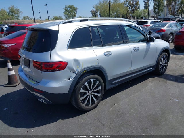 W1N4M4GB5NW245684 Mercedes-Benz GLB 250