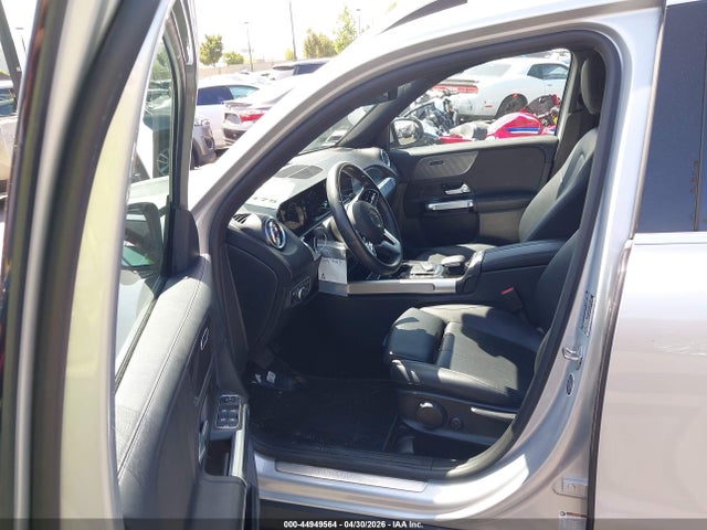 W1N4M4GB5NW245684 Mercedes-Benz GLB 250